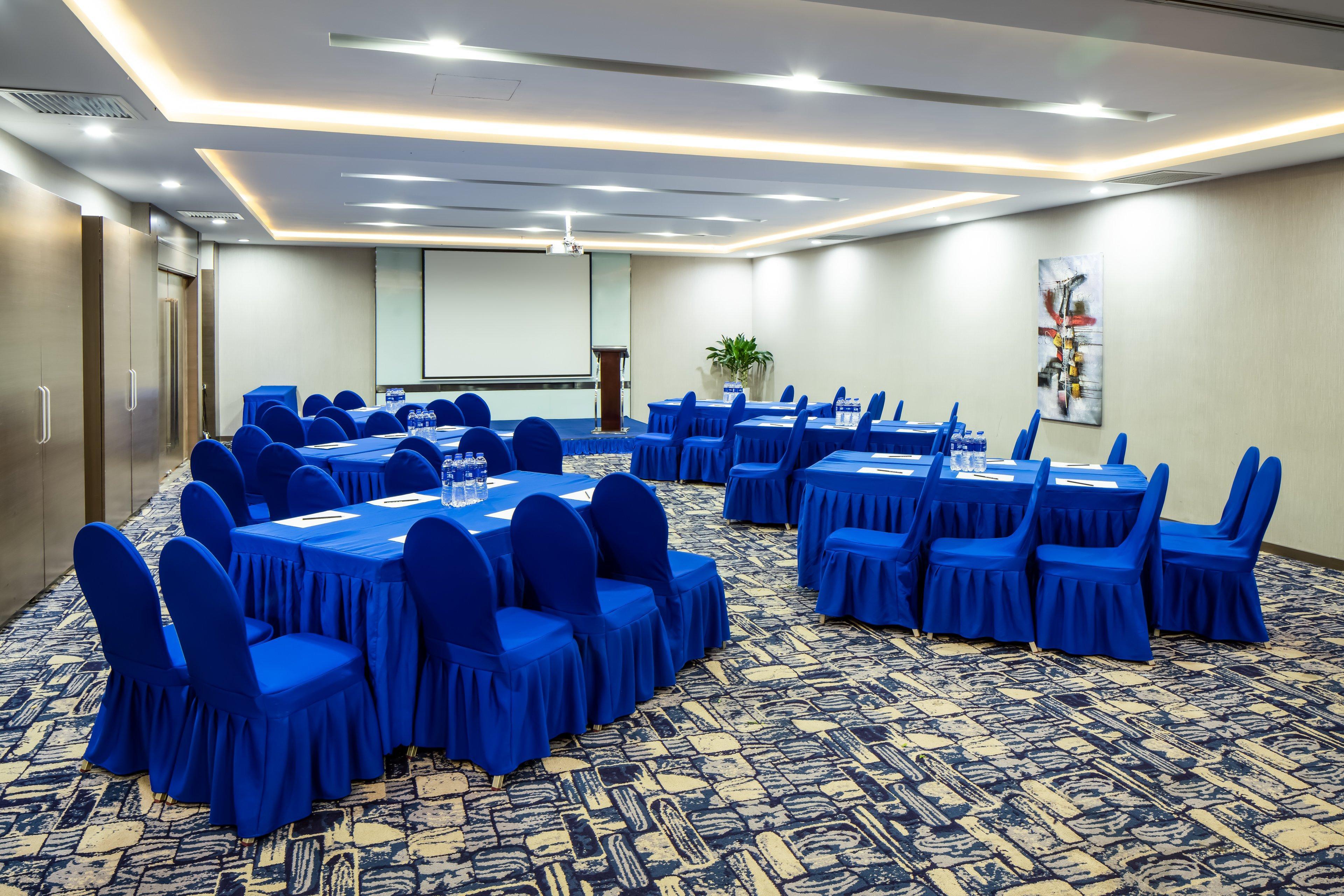 Holiday Inn Express Shenyang North Station By Ihg Exterior photo