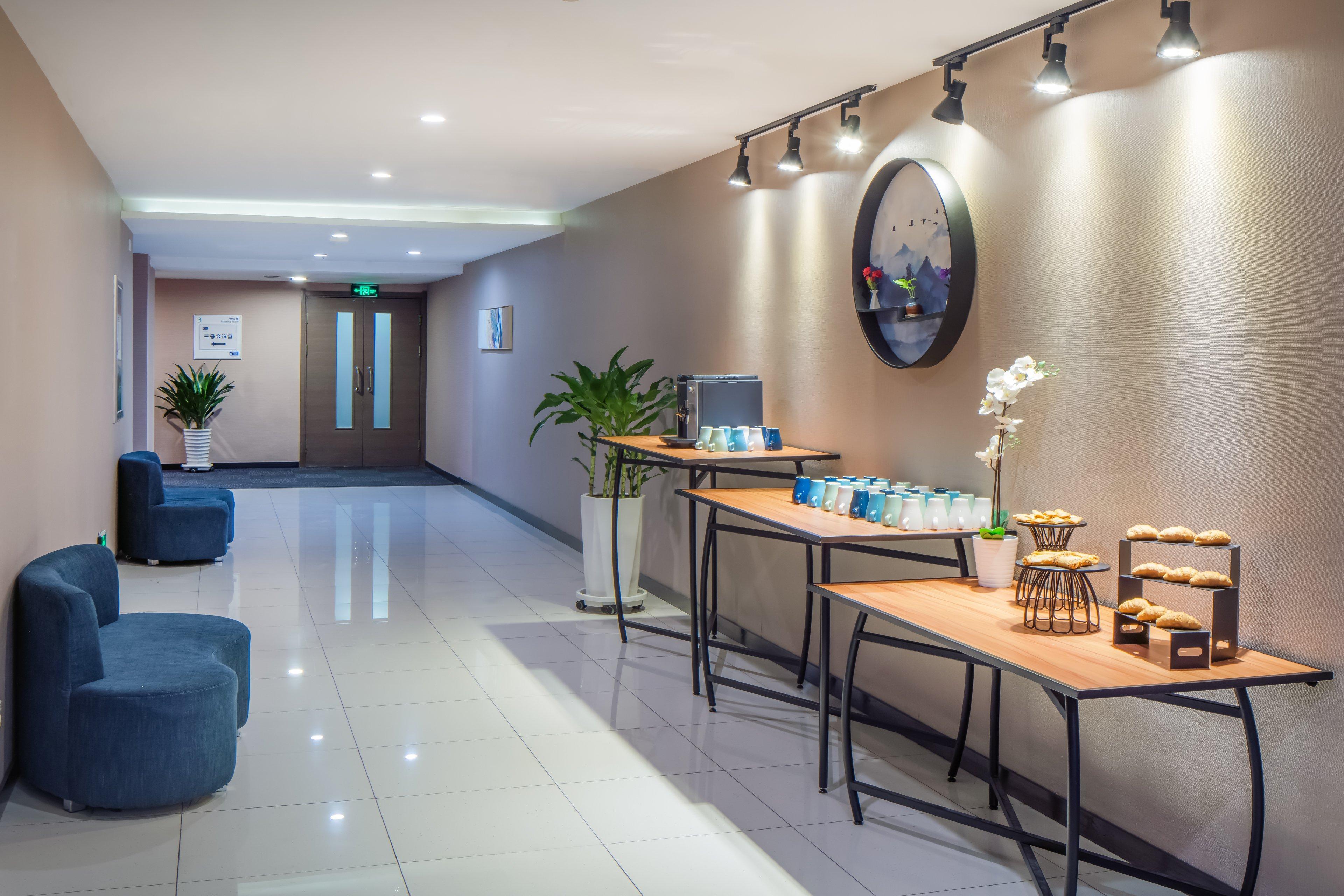 Holiday Inn Express Shenyang North Station By Ihg Exterior photo