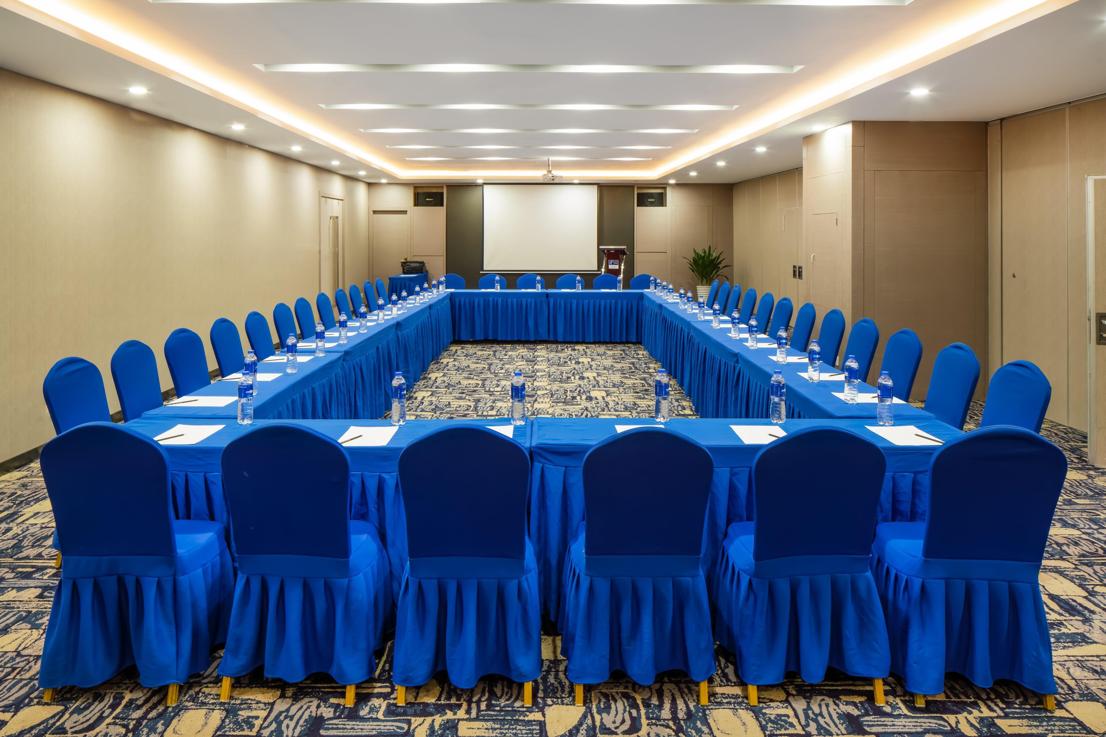Holiday Inn Express Shenyang North Station By Ihg Exterior photo