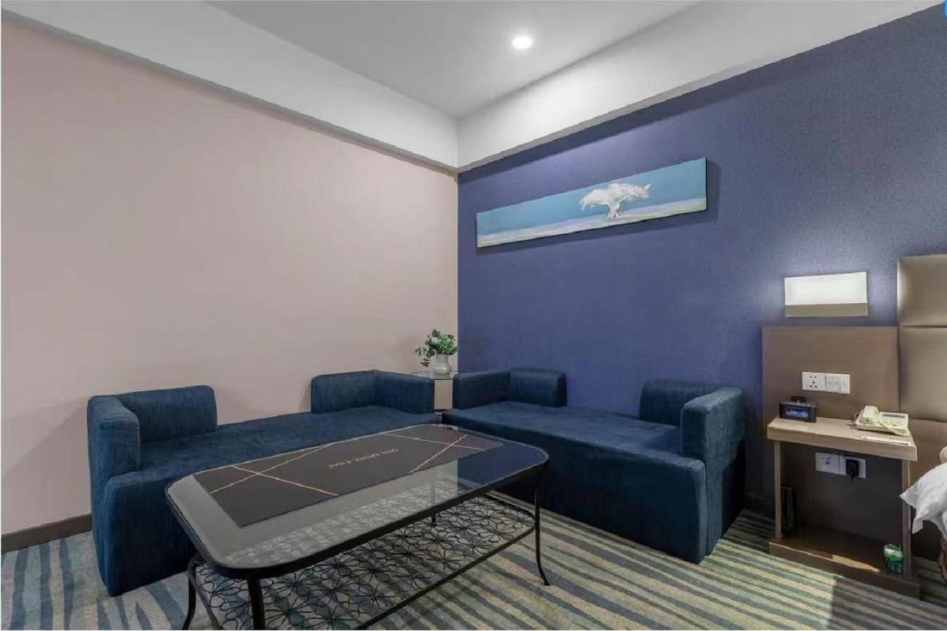 Holiday Inn Express Shenyang North Station By Ihg Exterior photo